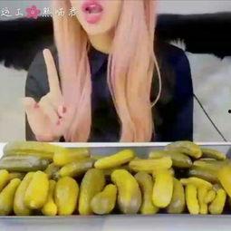 网红asmr吃酸黄瓜,网红美食体验，带你感受酸爽魅力